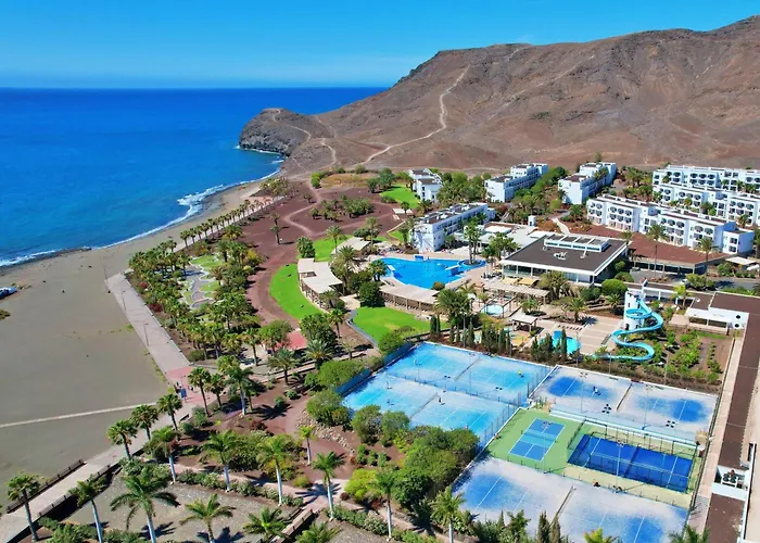Playitas Aparthotel - Sports Resort