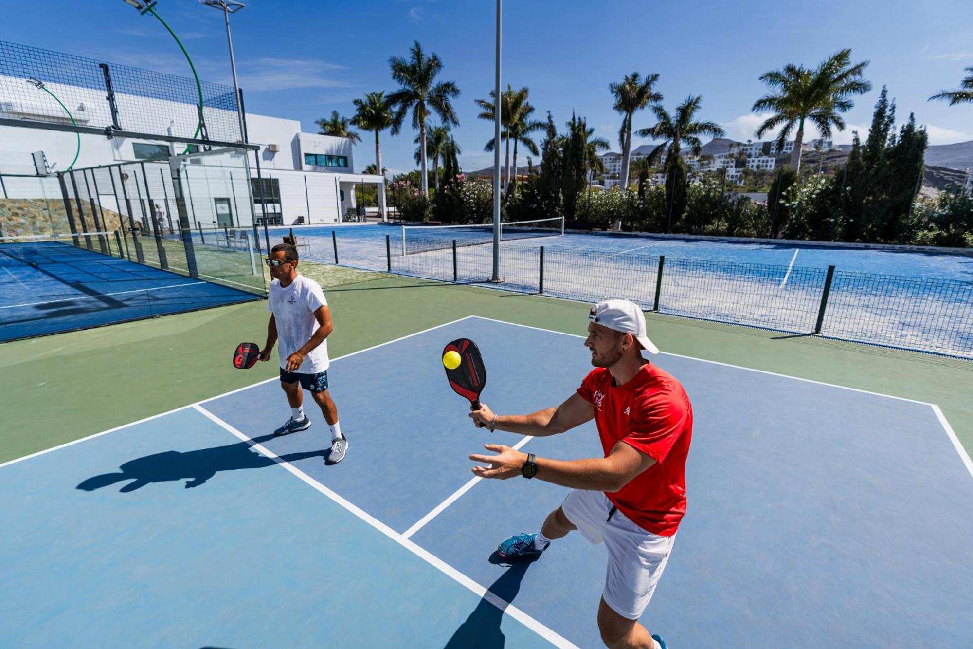 Hotel apartamentowy Playitas - Sports